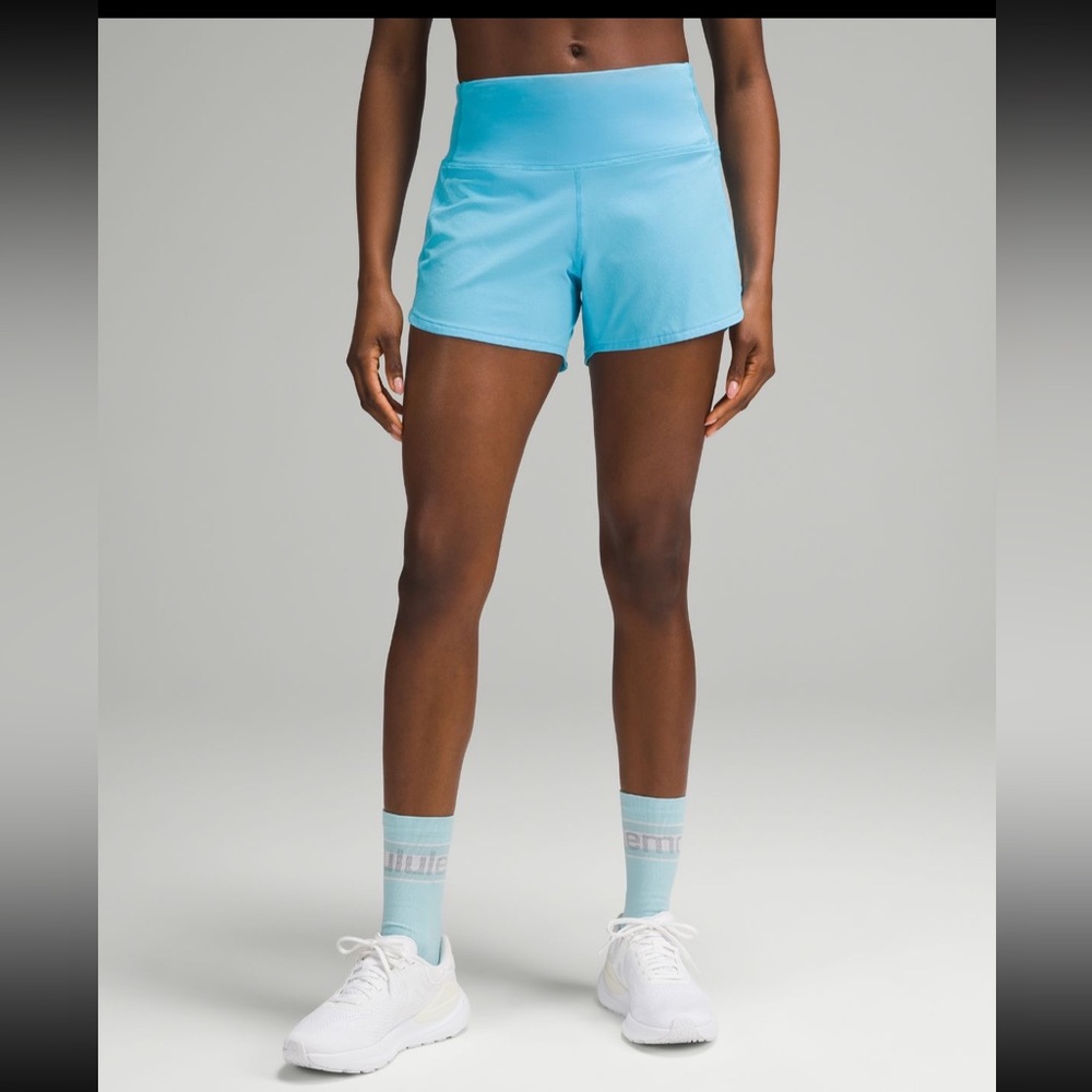 NWT lululemon high rise speed up short 4"